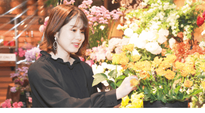 2年間の7割以上がフラワー実習時間！