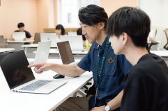 アプリケーション開発