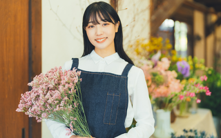 秋の花でつくるフラワーデザイン体験